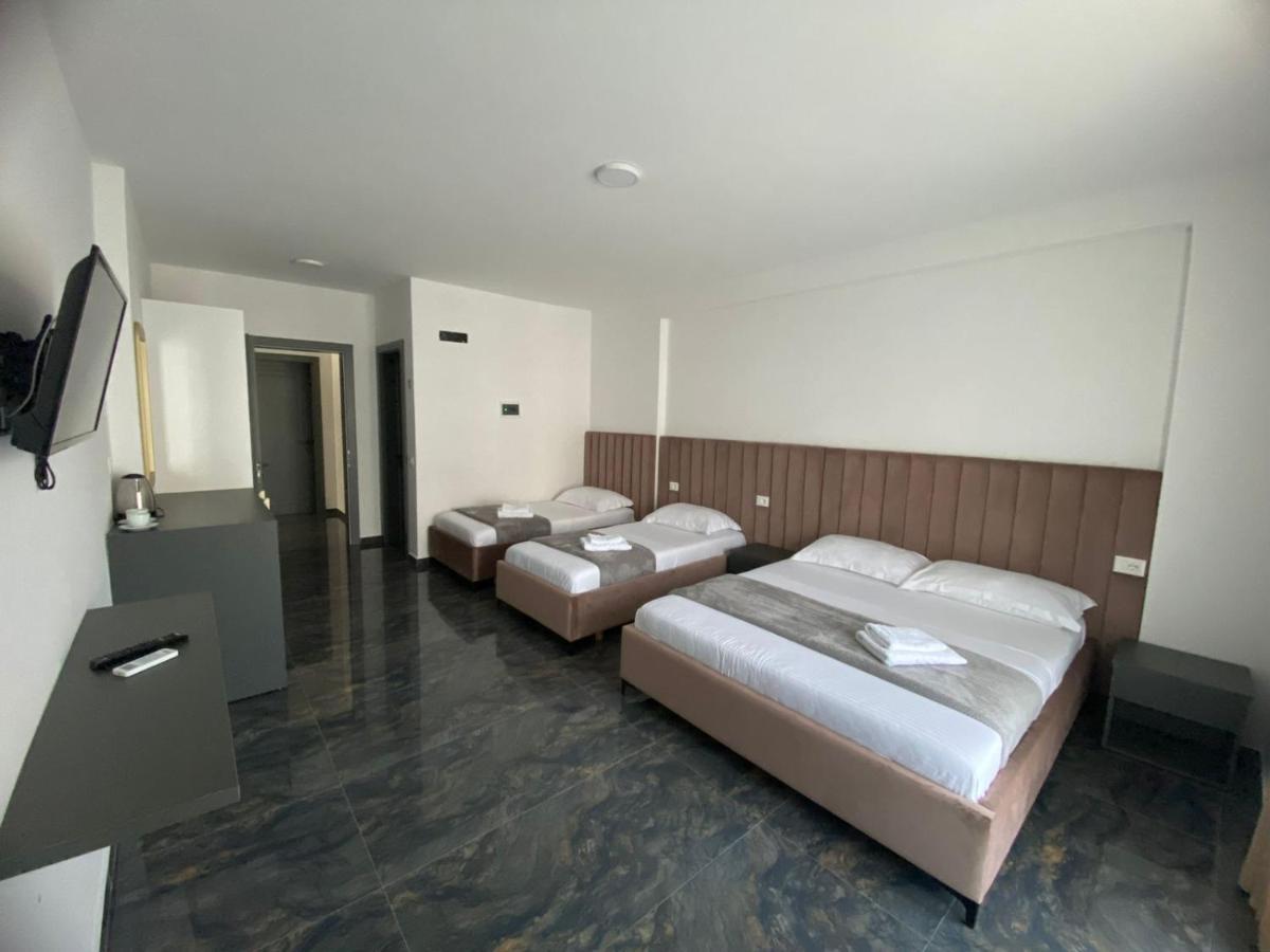 Leodori 3 Suites Shëngjin المظهر الخارجي الصورة