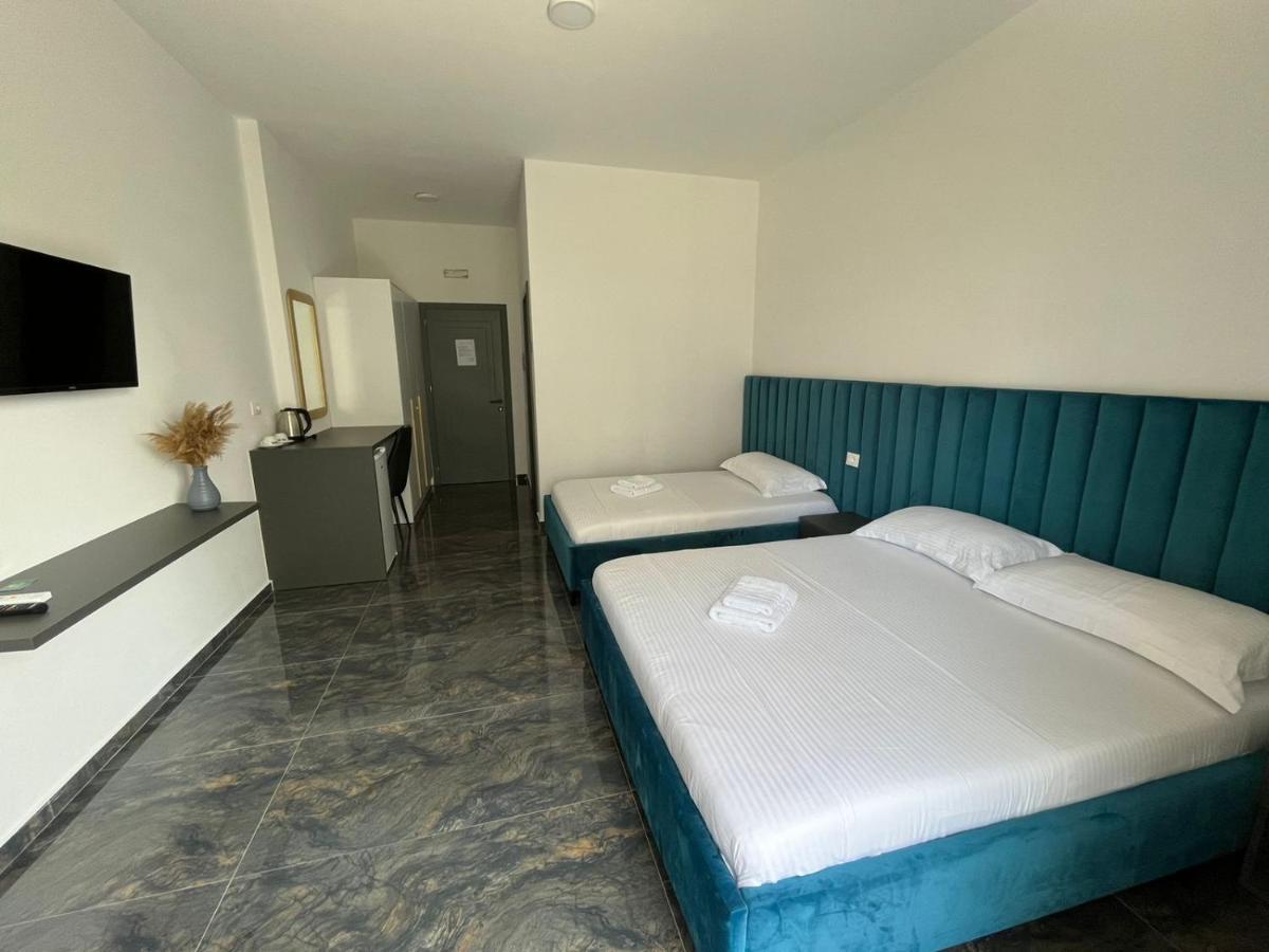 Leodori 3 Suites Shëngjin المظهر الخارجي الصورة