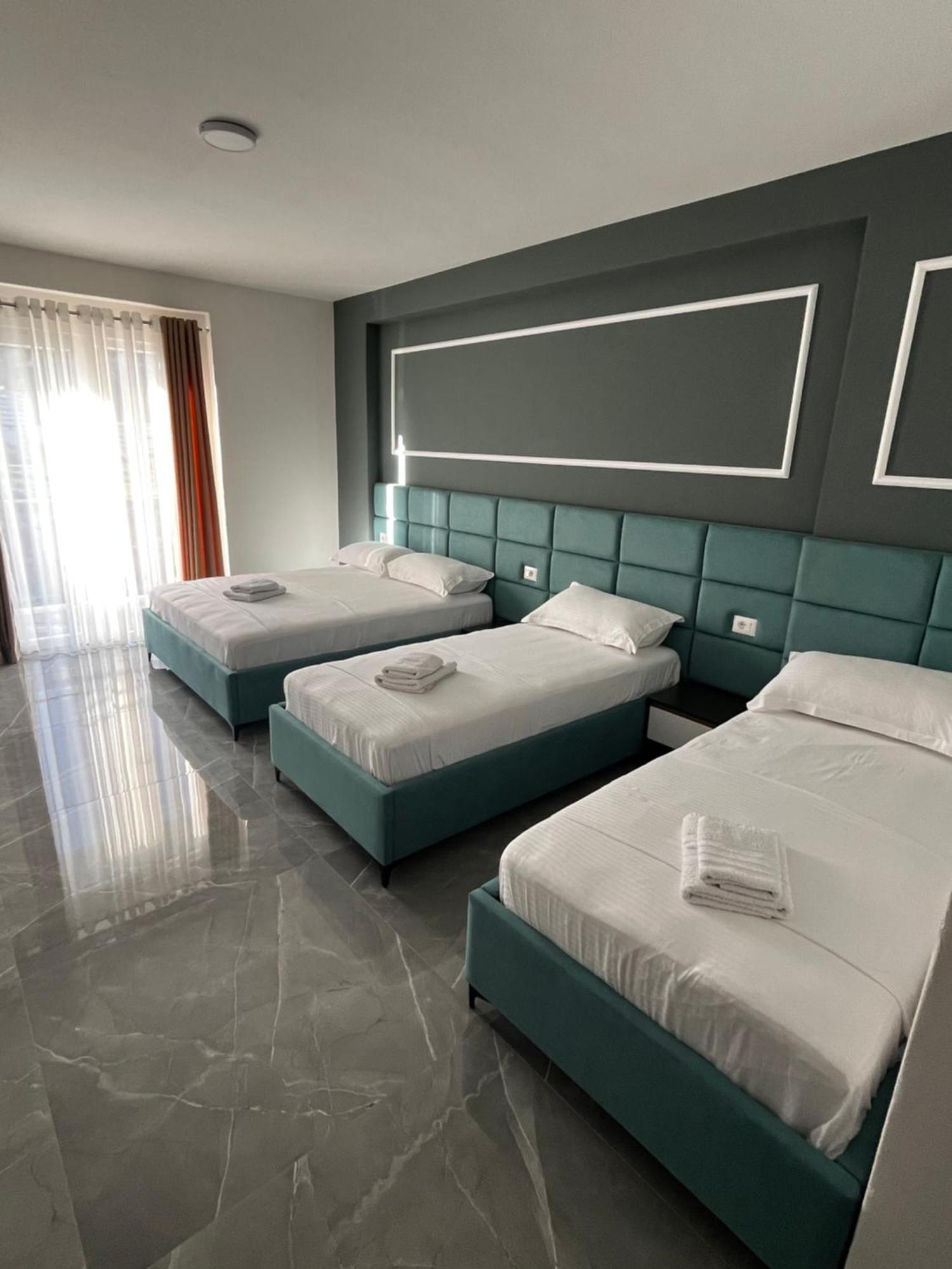 Leodori 3 Suites Shëngjin المظهر الخارجي الصورة